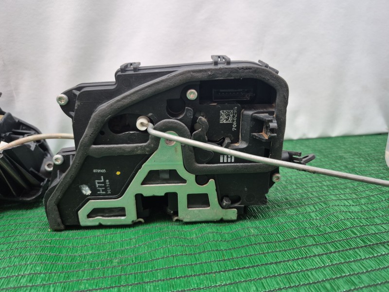 Recambio de cerradura puerta trasera izquierda para bmw 3 (e90) 318 i referencia OEM IAM   