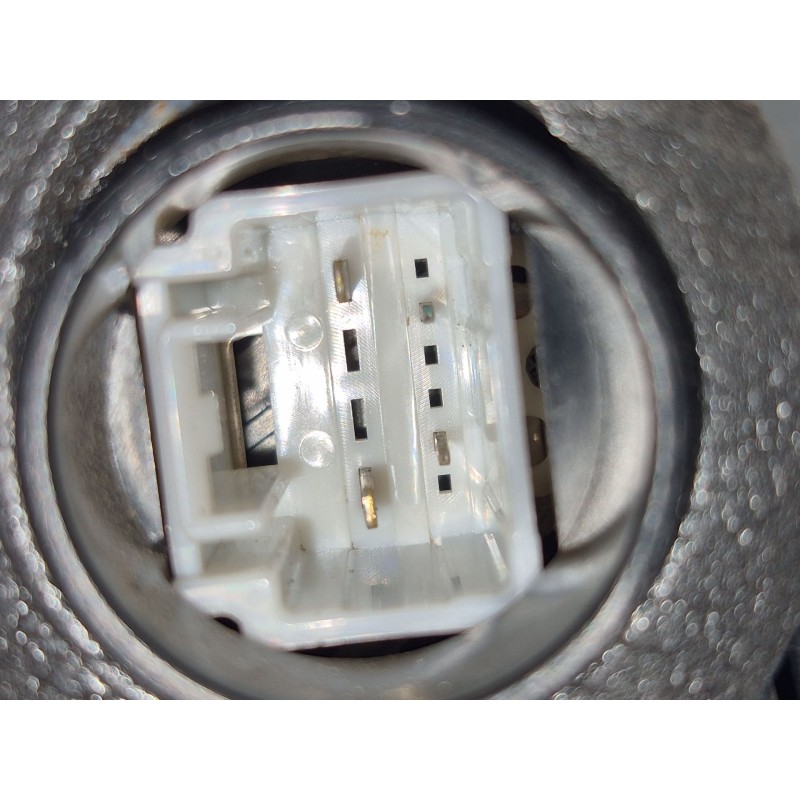 Recambio de cerradura puerta trasera izquierda para toyota c-hr (_x1_) 1.8 hybrid (zyx10_, zyx11_) referencia OEM IAM   