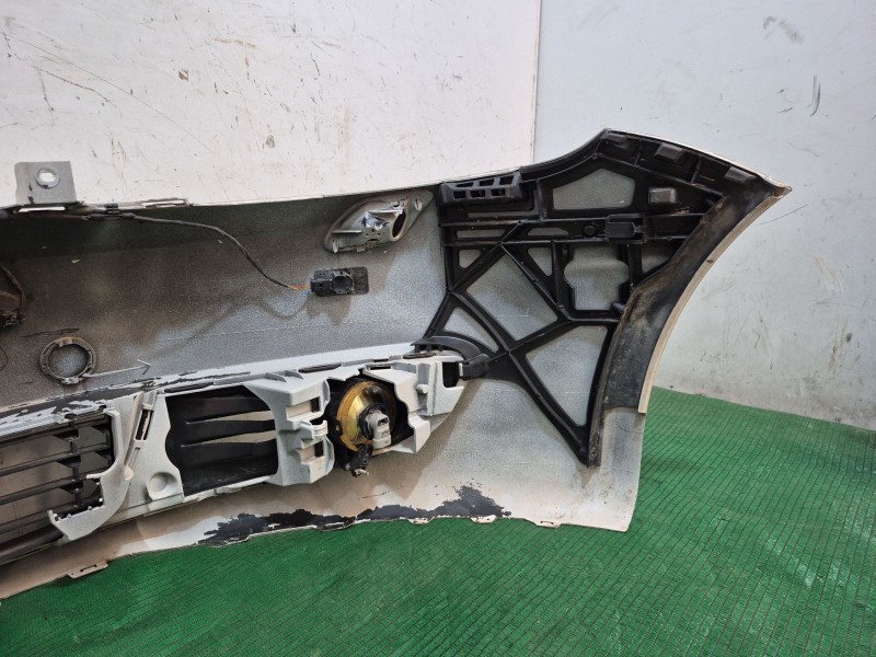 Recambio de paragolpes delantero para volkswagen golf plus v (5m1, 521) 1.6 tdi referencia OEM IAM   