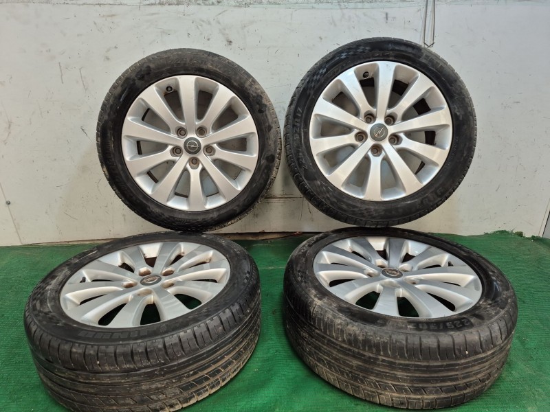 Recambio de juego llantas para opel astra j (p10) 1.7 cdti (68) referencia OEM IAM   