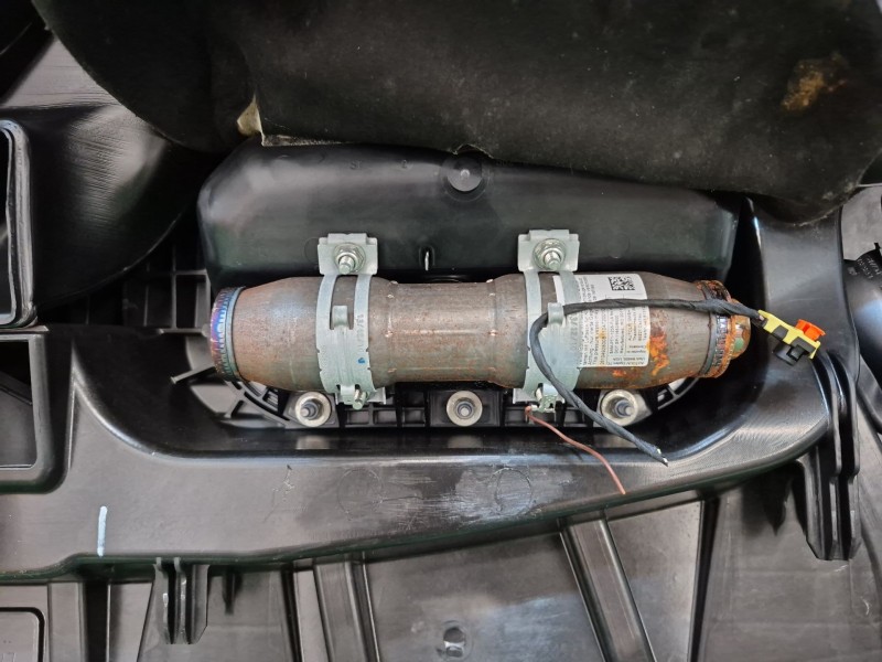 Recambio de salpicadero para opel astra j (p10) 1.7 cdti (68) referencia OEM IAM   