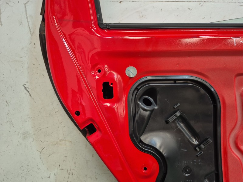 Recambio de puerta trasera izquierda para volkswagen polo v (6r1, 6c1) 1.2 referencia OEM IAM 6R4833311 6R4833311 6R4833311