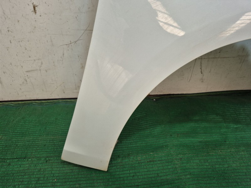 Recambio de aleta delantera derecha para opel astra j (p10) 1.7 cdti (68) referencia OEM IAM   