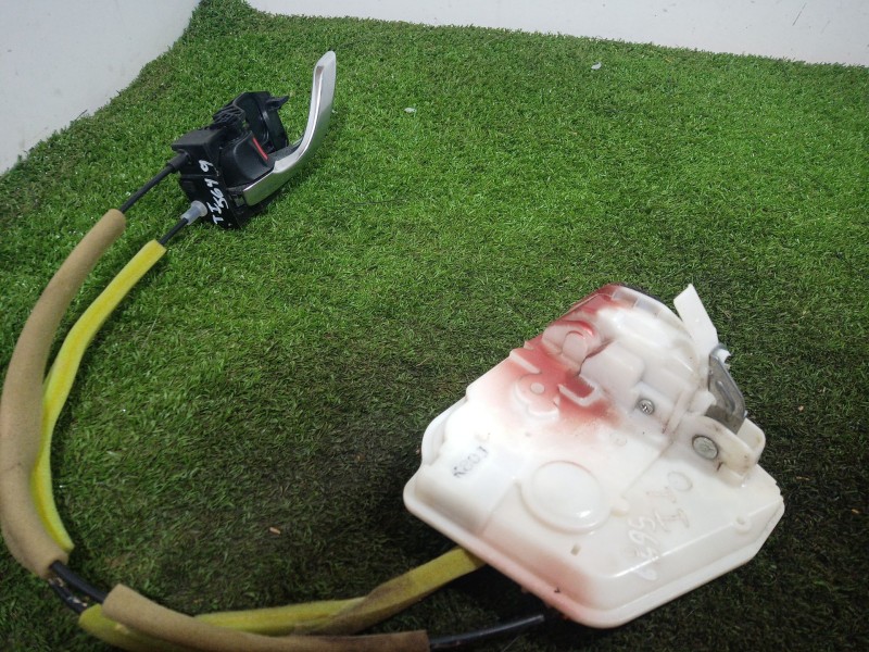 Recambio de cerradura puerta trasera izquierda para mazda cx-5 (ke, gh) 2.2 d (ke2fw) referencia OEM IAM   