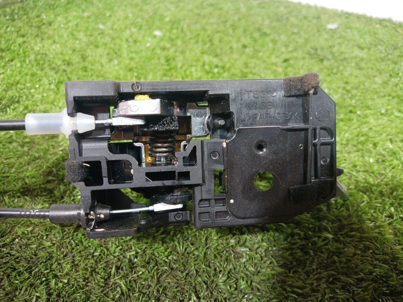 Recambio de cerradura puerta trasera izquierda para mazda cx-5 (ke, gh) 2.2 d (ke2fw) referencia OEM IAM   