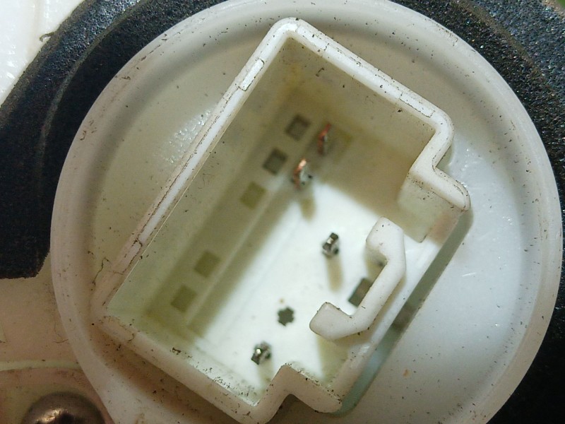 Recambio de cerradura puerta trasera izquierda para mazda cx-5 (ke, gh) 2.2 d (ke2fw) referencia OEM IAM   