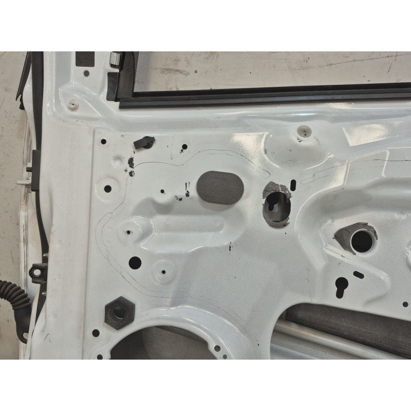 Recambio de puerta delantera derecha para ford focus iii 1.0 ecoboost referencia OEM IAM BM51A20220BP BM51A20220BP BM51A20220BP