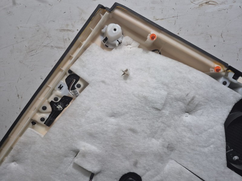 Recambio de guarnecido puerta trasera derecha para mercedes-benz clase m (w166) referencia OEM IAM   