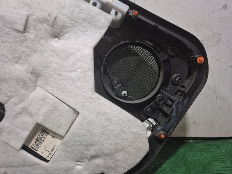 Recambio de guarnecido puerta trasera derecha para mercedes-benz clase m (w166) referencia OEM IAM   