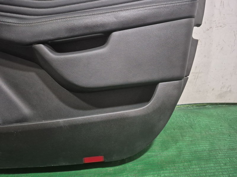 Recambio de guarnecido puerta delantera derecha para mercedes-benz clase m (w166) referencia OEM IAM   