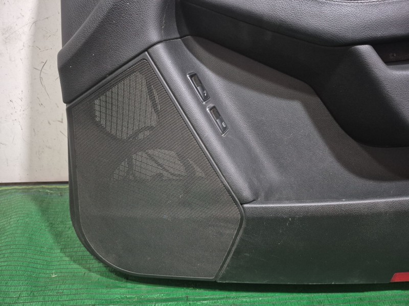 Recambio de guarnecido puerta delantera derecha para mercedes-benz clase m (w166) referencia OEM IAM   