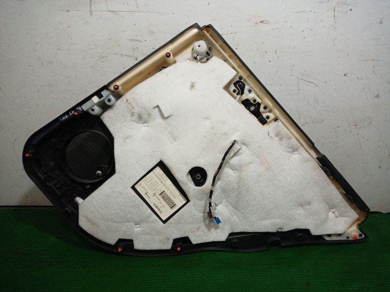 Recambio de guarnecido puerta trasera izquierda para mercedes-benz clase m (w166) referencia OEM IAM   