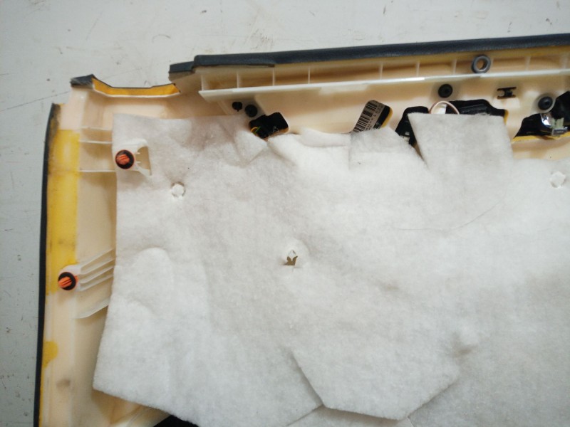 Recambio de guarnecido puerta delantera izquierda para mercedes-benz clase m (w166) referencia OEM IAM   