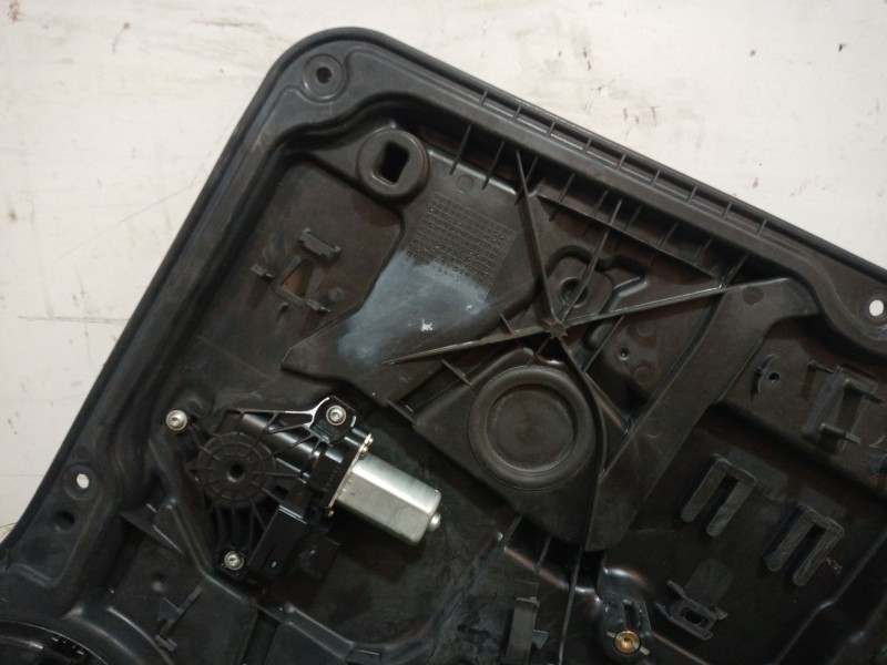 Recambio de elevalunas delantero derecho para mercedes-benz clase gle (w166) referencia OEM IAM   