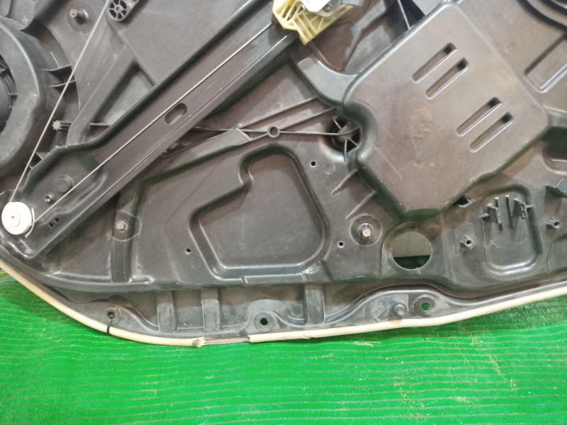 Recambio de elevalunas trasero izquierdo para mercedes-benz clase gle (w166) referencia OEM IAM A0997660500 A0997660500 A0997660