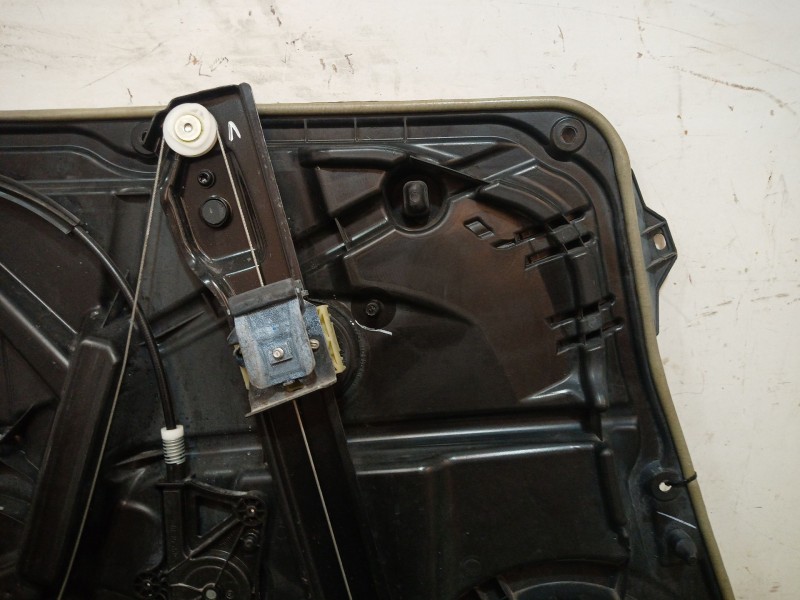 Recambio de elevalunas delantero derecho para mercedes-benz clase gle (w166) referencia OEM IAM   