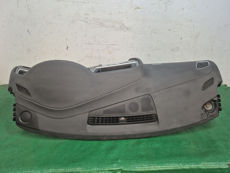 Recambio de salpicadero para audi a5 (8t3) 2.0 tdi referencia OEM IAM 8T2857069 8T2857069 8T2858041