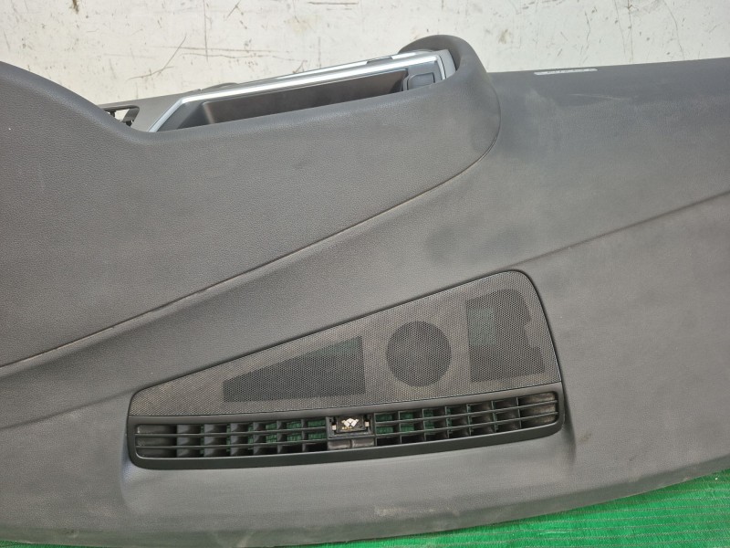 Recambio de salpicadero para audi a5 (8t3) 2.0 tdi referencia OEM IAM 8T2857069 8T2857069 8T2858041