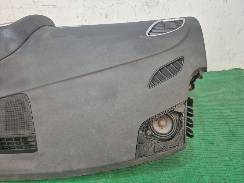 Recambio de salpicadero para audi a5 (8t3) 2.0 tdi referencia OEM IAM 8T2857069 8T2857069 8T2858041