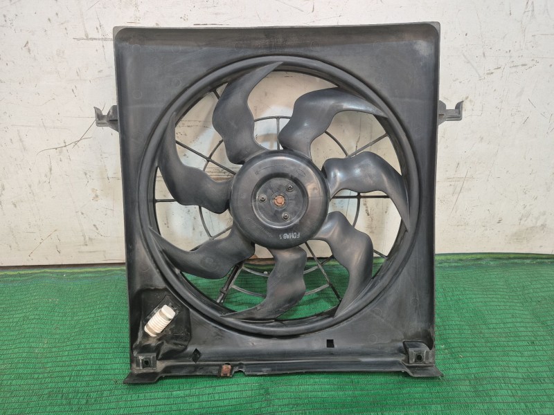 Recambio de electroventilador para kia cee´d hatchback (ed) 1.6 crdi 90 referencia OEM IAM   