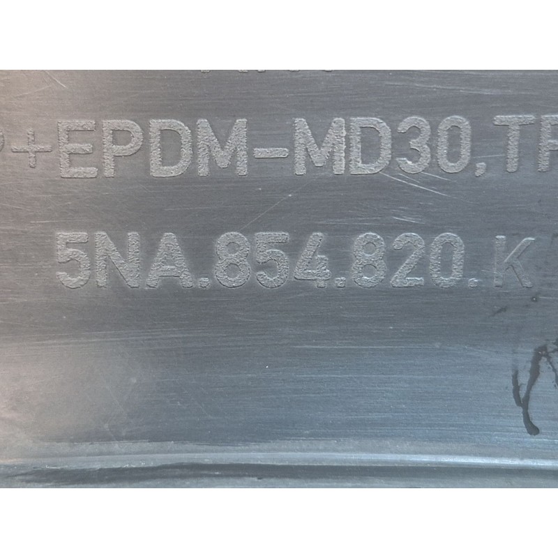 Recambio de aletin trasero derecho para volkswagen tiguan (ad1, ax1) 1.5 tsi referencia OEM IAM 5NA854820K 5NA854820K 5NA854820K