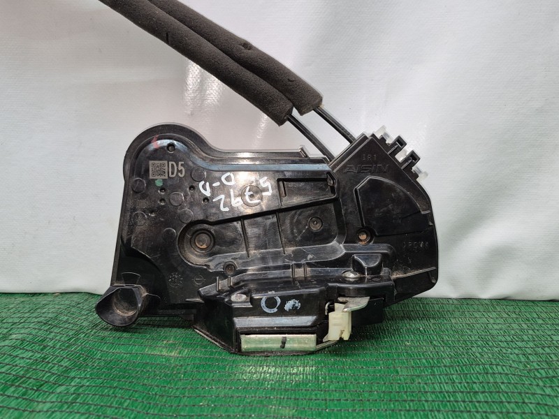 Recambio de cerradura puerta delantera derecha para toyota c-hr (_x1_) 1.8 hybrid (zyx10_, zyx11_) referencia OEM IAM   