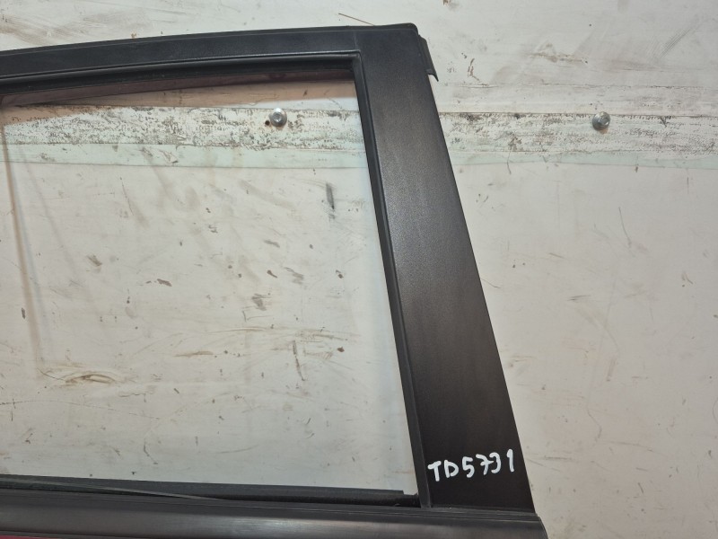 Recambio de puerta trasera derecha para ford fiesta vi (cb1, ccn) 1.6 tdci referencia OEM IAM   