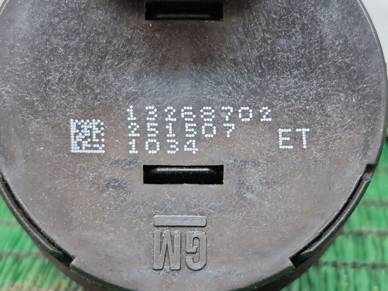 Recambio de mando luces para opel astra j (p10) 1.7 cdti (68) referencia OEM IAM 13268702 13268702 13268702