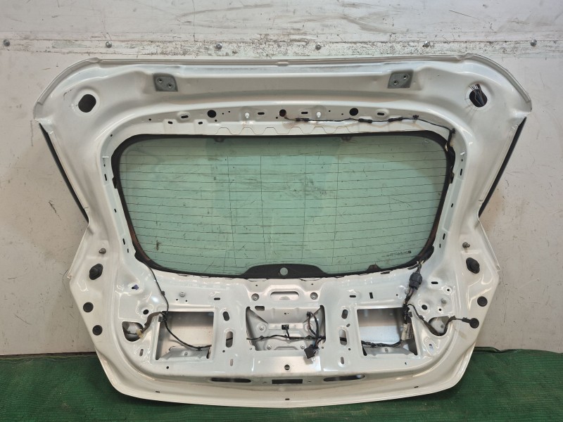 Recambio de porton trasero para opel astra j (p10) 1.7 cdti (68) referencia OEM IAM   