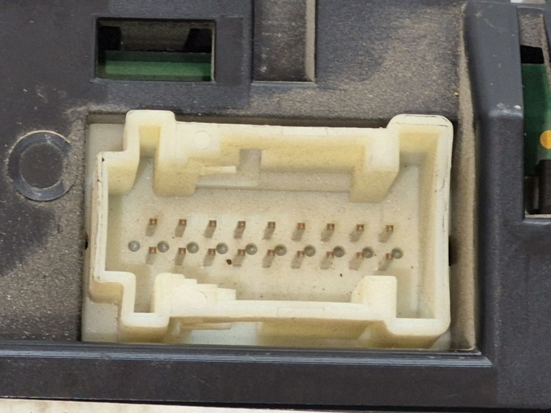 Recambio de cuadro instrumentos para mercedes-benz clase cls (w219) 500 (219.375) referencia OEM IAM 88311 88311 88311