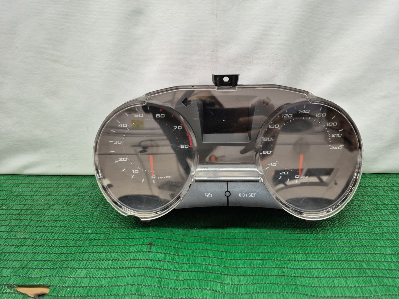 Recambio de cuadro instrumentos para seat ibiza sc (6j1) emoción referencia OEM IAM 6J0920 6J0920 6J0920