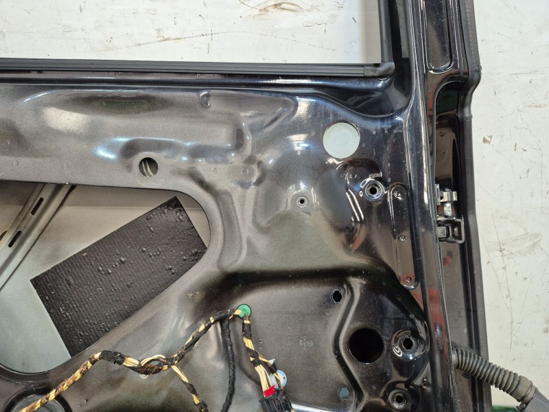 Recambio de puerta trasera izquierda para volkswagen golf vii (5g1, bq1, be1, be2) 1.6 referencia OEM IAM   