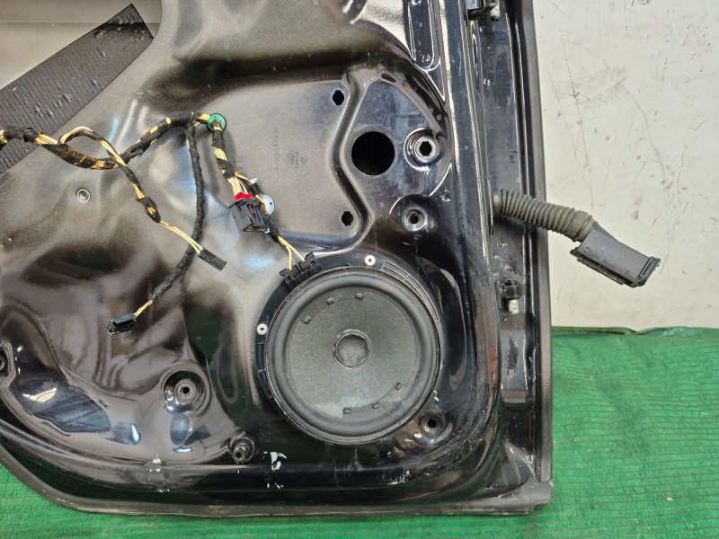 Recambio de puerta trasera izquierda para volkswagen golf vii (5g1, bq1, be1, be2) 1.6 referencia OEM IAM   