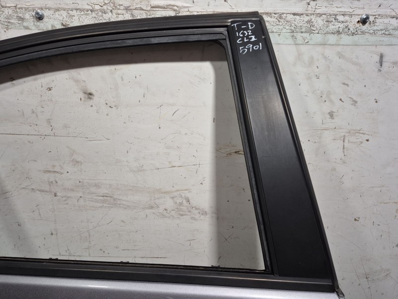 Recambio de puerta trasera derecha para bmw 3 (e46) 320 d referencia OEM IAM   