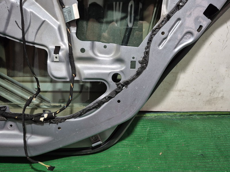 Recambio de puerta trasera derecha para bmw 3 (e46) 320 d referencia OEM IAM   