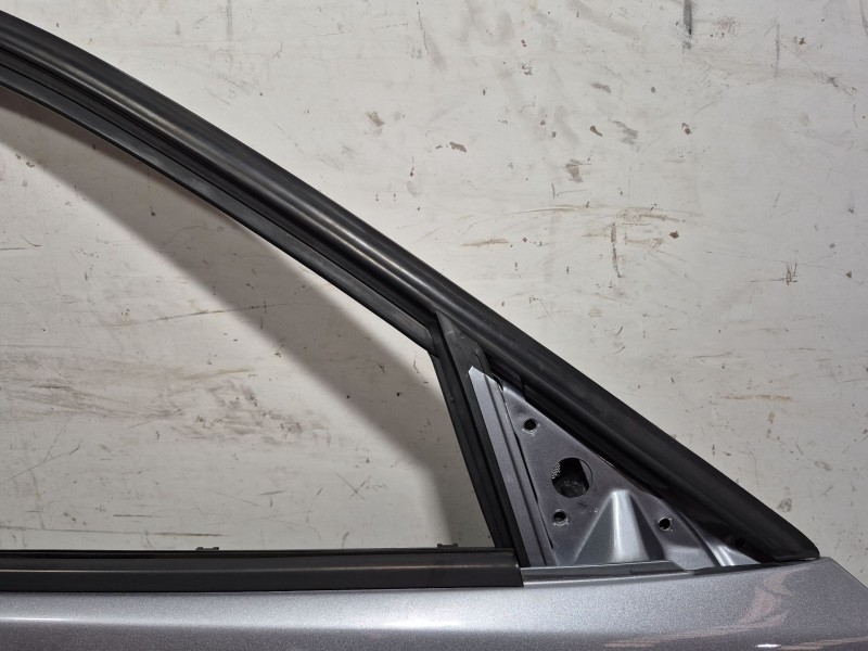 Recambio de puerta delantera derecha para bmw 3 (e46) 320 d referencia OEM IAM   