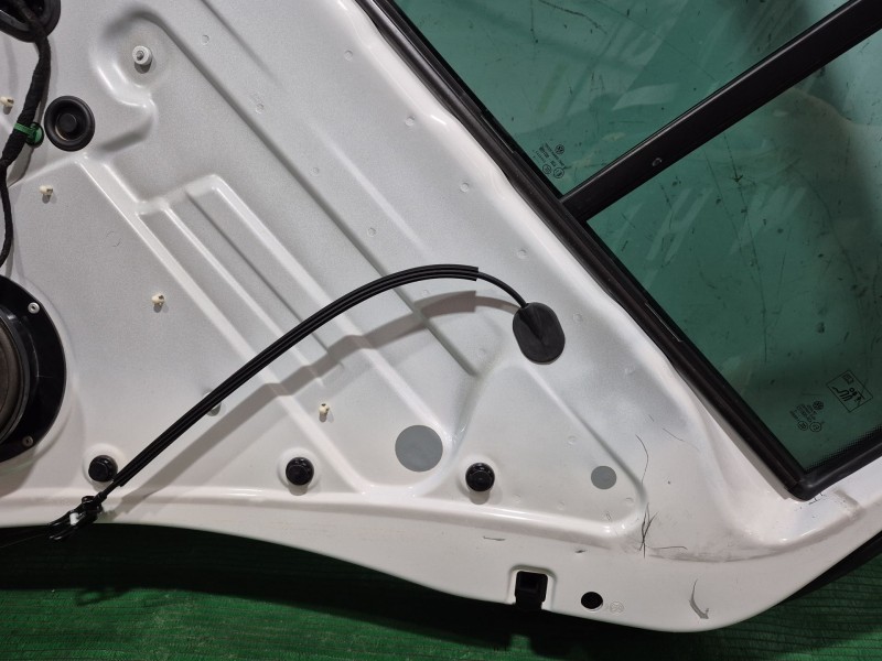 Recambio de puerta trasera derecha para volkswagen golf plus v (5m1, 521) 1.6 tdi referencia OEM IAM   