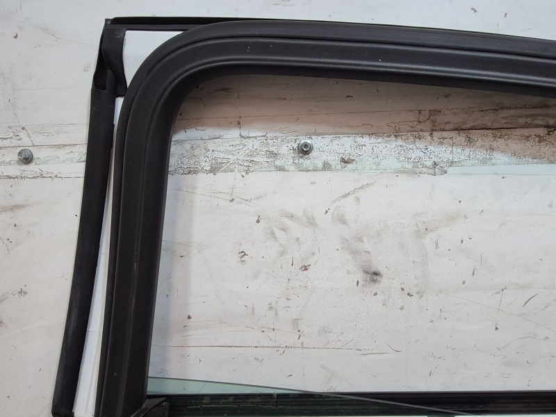 Recambio de puerta trasera derecha para opel astra j (p10) 1.7 cdti (68) referencia OEM IAM   