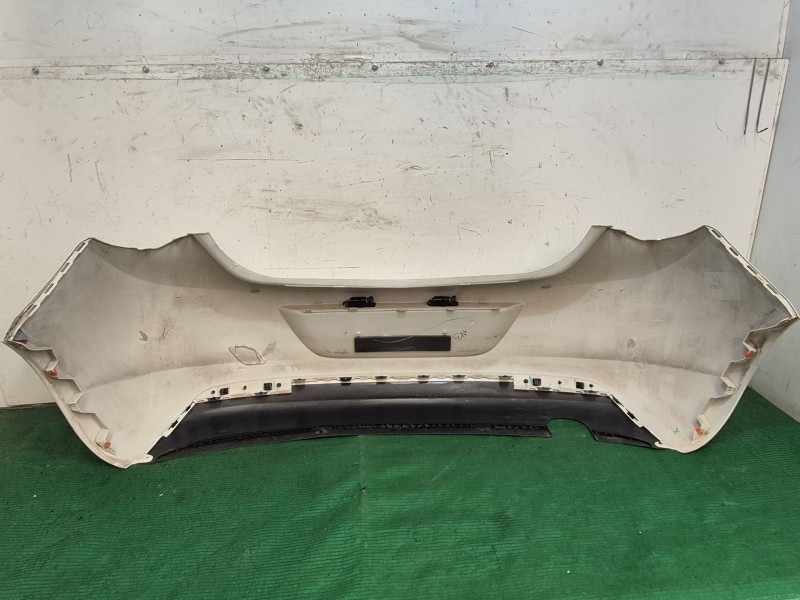 Recambio de paragolpes trasero para opel astra j (p10) 1.7 cdti (68) referencia OEM IAM   