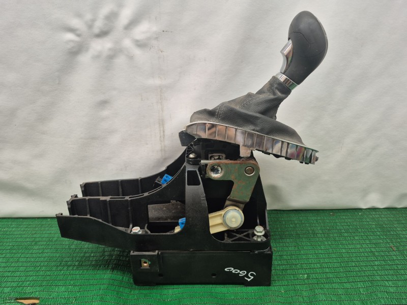 Recambio de palanca cambio para opel astra j (p10) 1.7 cdti (68) referencia OEM IAM 55563829 55563829 55563829