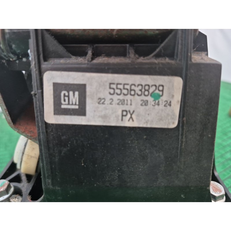 Recambio de palanca cambio para opel astra j (p10) 1.7 cdti (68) referencia OEM IAM 55563829 55563829 55563829