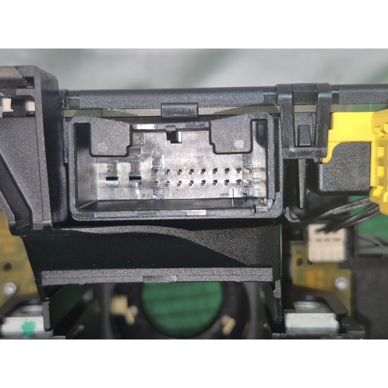 Recambio de mando multifuncion para volkswagen passat b6 (3c2) 2.0 tdi 16v referencia OEM IAM   