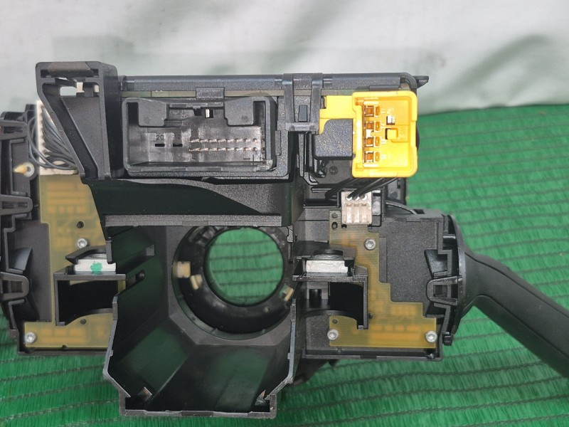 Recambio de mando multifuncion para volkswagen passat b6 (3c2) 2.0 tdi 16v referencia OEM IAM   