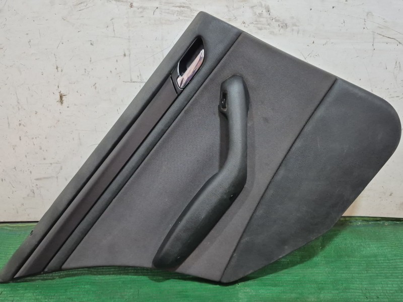 Recambio de guarnecido puerta trasera izquierda para bmw 3 (e46) 320 d referencia OEM IAM 0016019732 / F0222408  