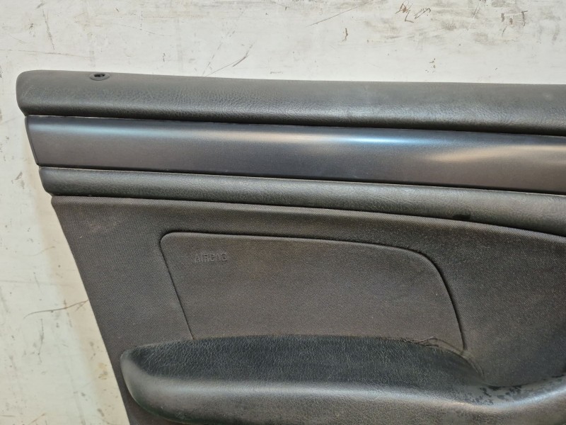 Recambio de guarnecido puerta delantera izquierda para bmw 3 (e46) 320 d referencia OEM IAM 0016170191 F022440 