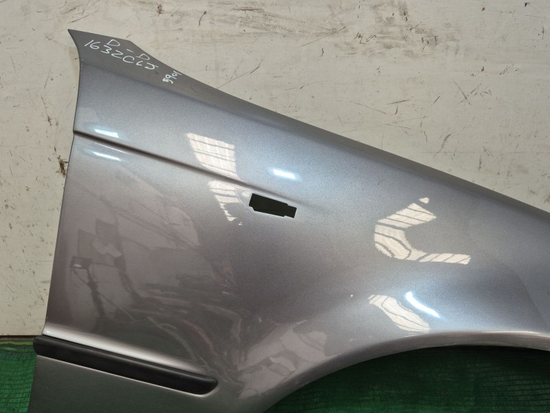 Recambio de aleta delantera derecha para bmw 3 (e46) 320 d referencia OEM IAM   