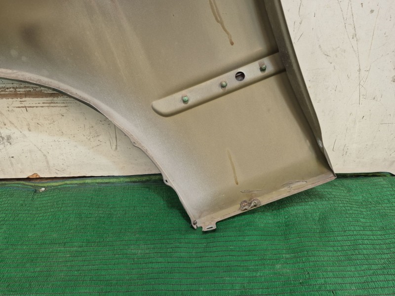 Recambio de aleta delantera derecha para bmw 3 (e46) 320 d referencia OEM IAM   
