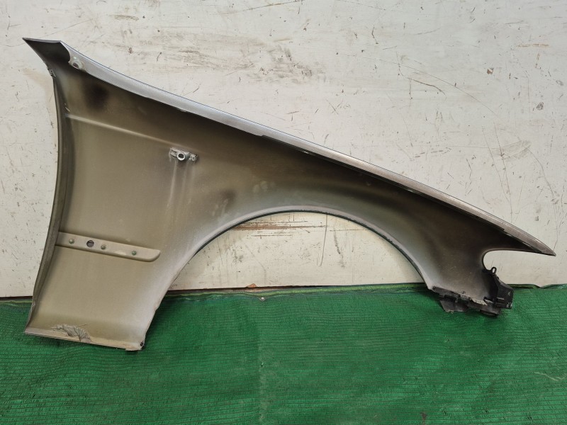 Recambio de aleta delantera izquierda para bmw 3 (e46) 320 d referencia OEM IAM   