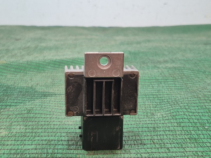 Recambio de caja precalentamiento para nissan qashqai i (j10, nj10) 1.5 dci referencia OEM IAM 82008592243 82008592243 820085922