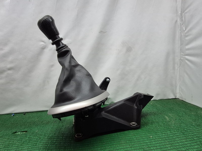 Recambio de palanca cambio para nissan qashqai i (j10, nj10) 1.5 dci referencia OEM IAM   